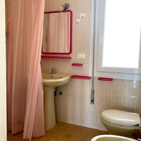 Fronte Mare-carraro Immobiliare - Family