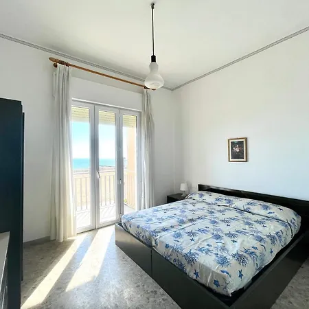 Fronte Mare-carraro Immobiliare - Family Apartment Lido di Jesolo