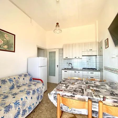Apartment Fronte Mare-carraro Immobiliare - Family *