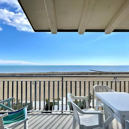 Apartment Fronte Mare-carraro Immobiliare - Family
